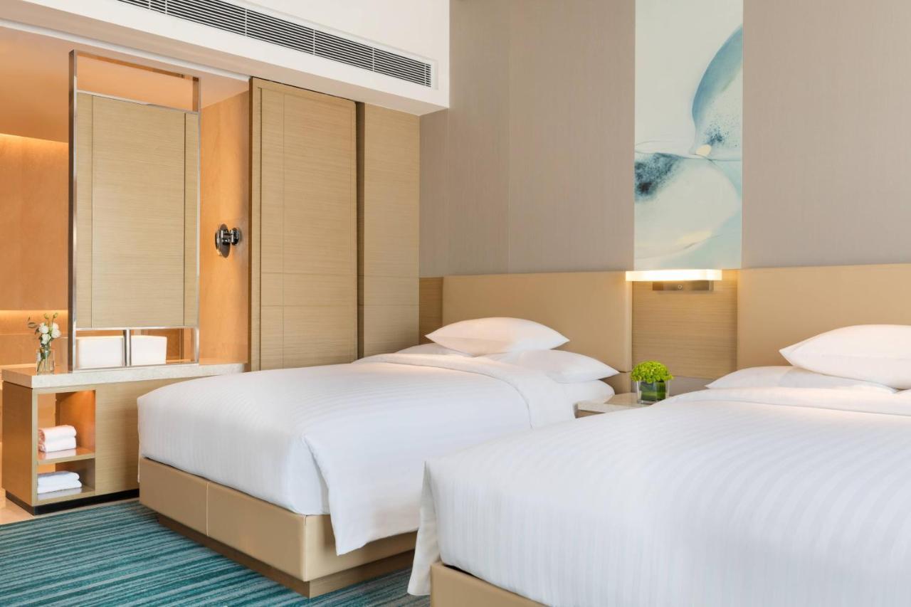 Courtyard By Marriott Shunde Longjiang, Near Furniture Fair Hotel Bagian luar foto