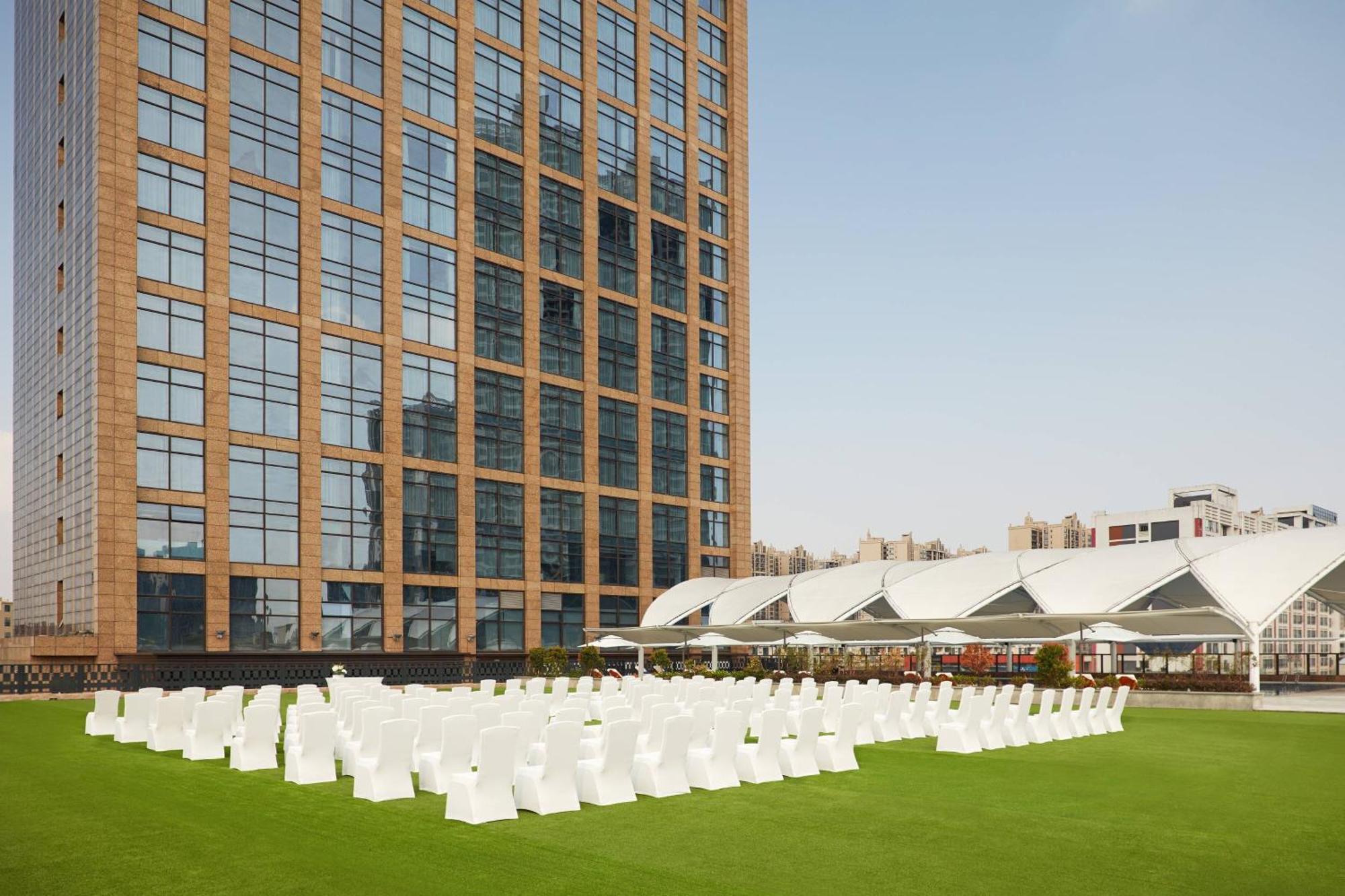 Courtyard By Marriott Shunde Longjiang, Near Furniture Fair Hotel Bagian luar foto